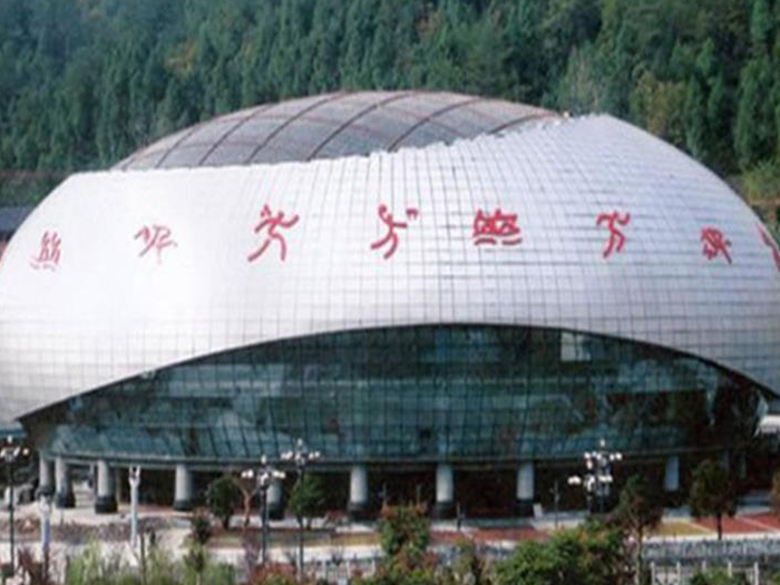 兰溪体育中心球形网架加工安装